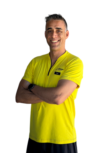 Luís Santos personal trainer in the Village Fitness gym in Portimão